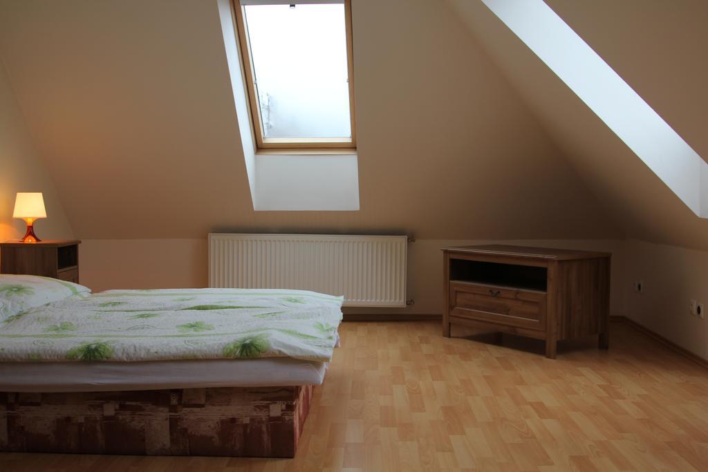 Apartmany Racianska Pressburg Zimmer foto